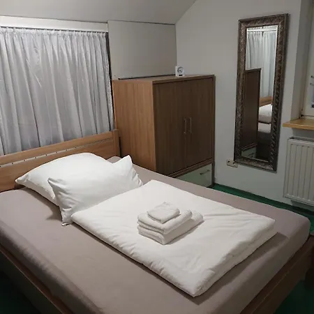 Erlangen Urlaub Mitten In Franken *